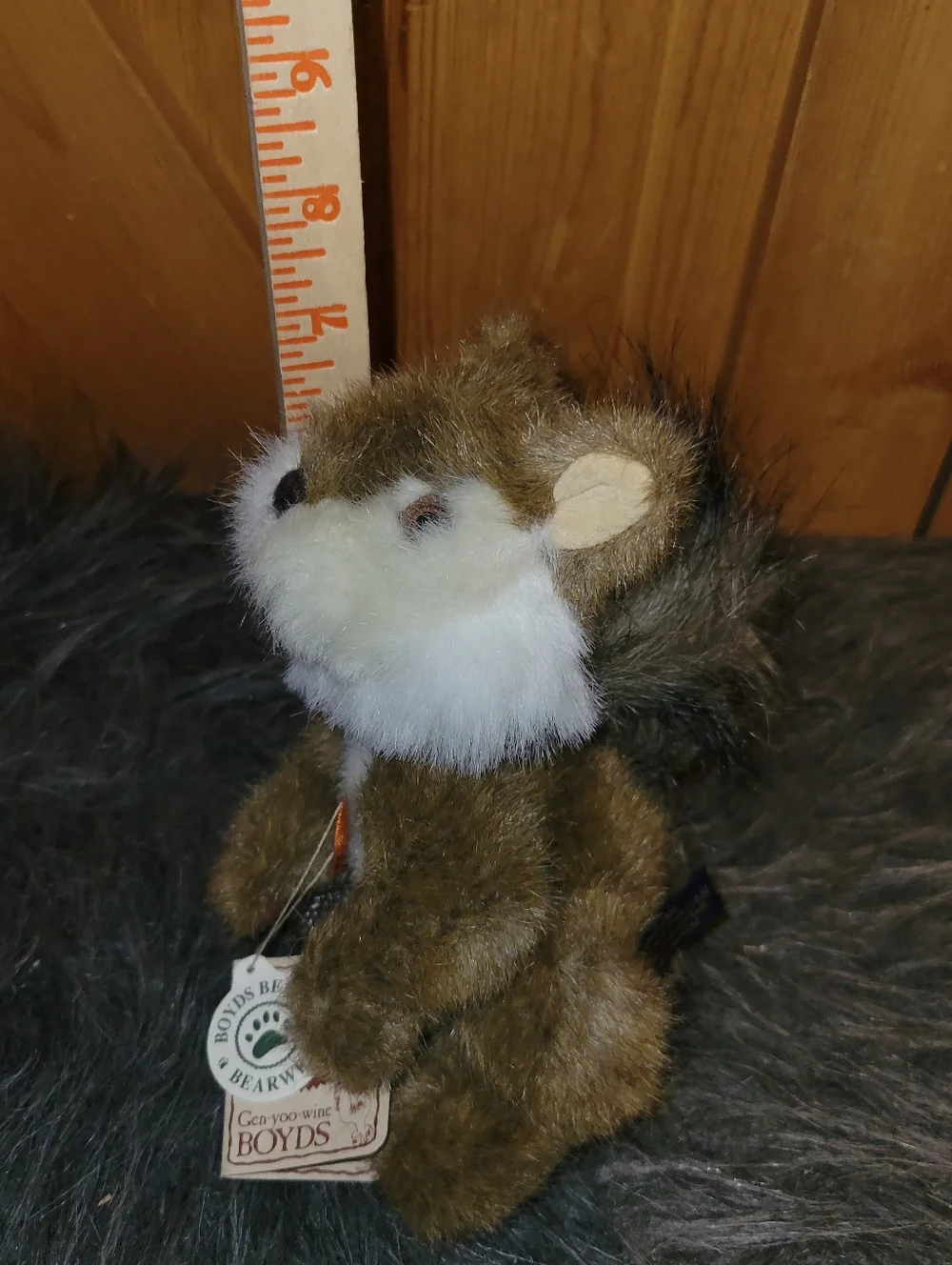 Boyds Bears Brown and White Squirrel Plush with Acorn Pendant Merle B Squirrel